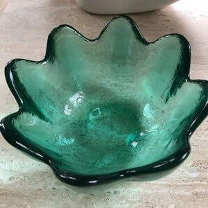 Set Of 6 Blenko Art Glass Scalloped Lotus Eight Petal Turquoise Green Bowls